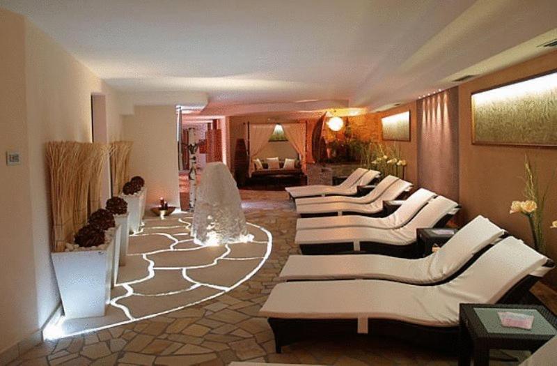 פוצה די פאסה Rene Dolomites Boutique Hotel מראה חיצוני תמונה