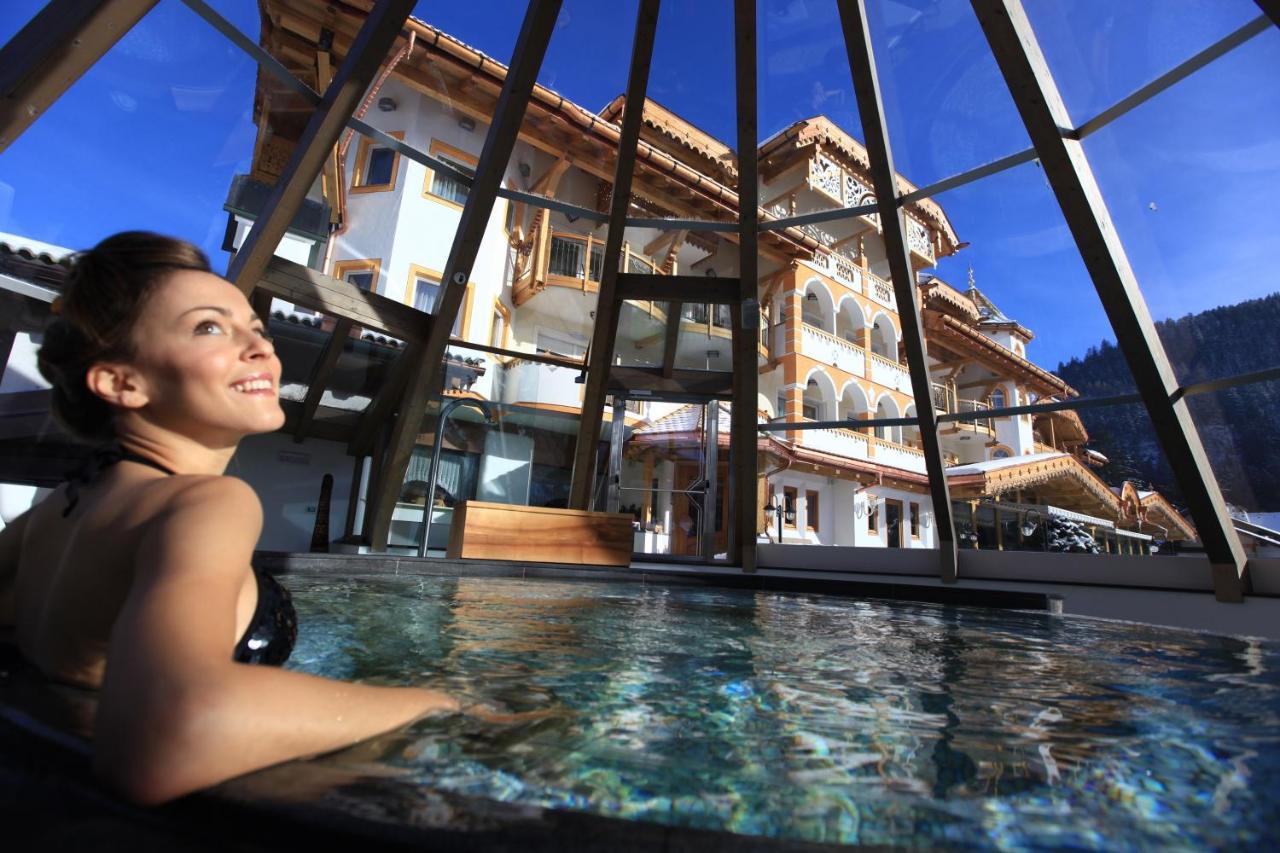 פוצה די פאסה Rene Dolomites Boutique Hotel מראה חיצוני תמונה