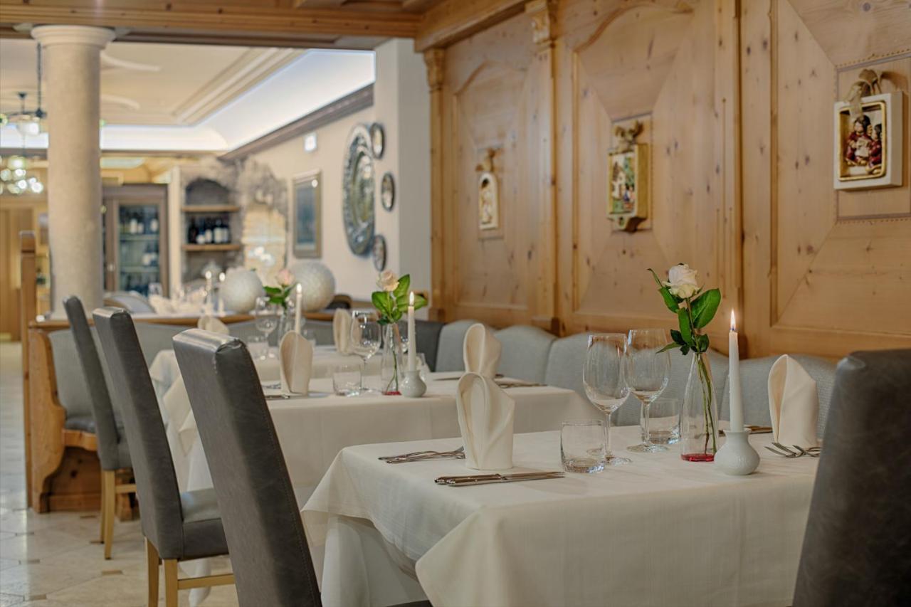 פוצה די פאסה Rene Dolomites Boutique Hotel מראה חיצוני תמונה