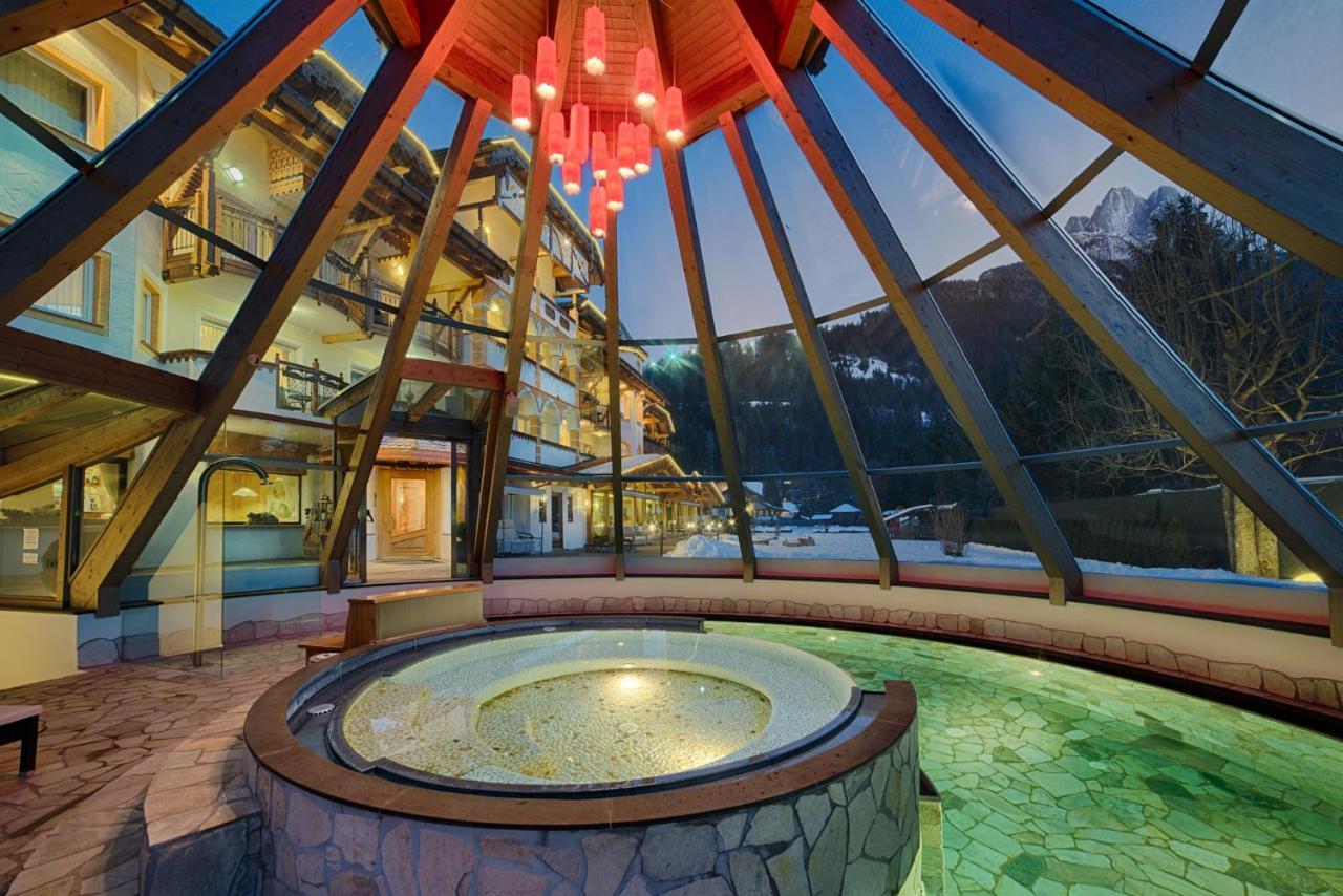 פוצה די פאסה Rene Dolomites Boutique Hotel מראה חיצוני תמונה