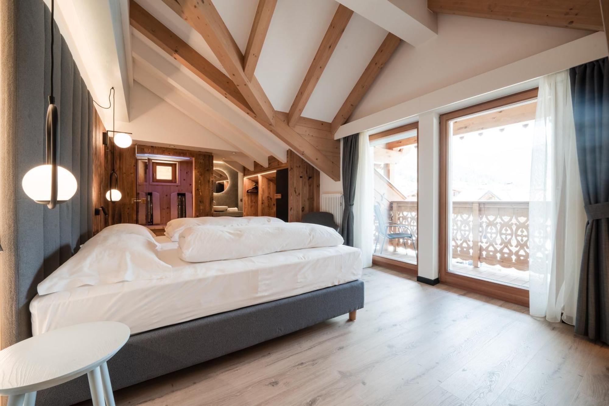 פוצה די פאסה Rene Dolomites Boutique Hotel מראה חיצוני תמונה