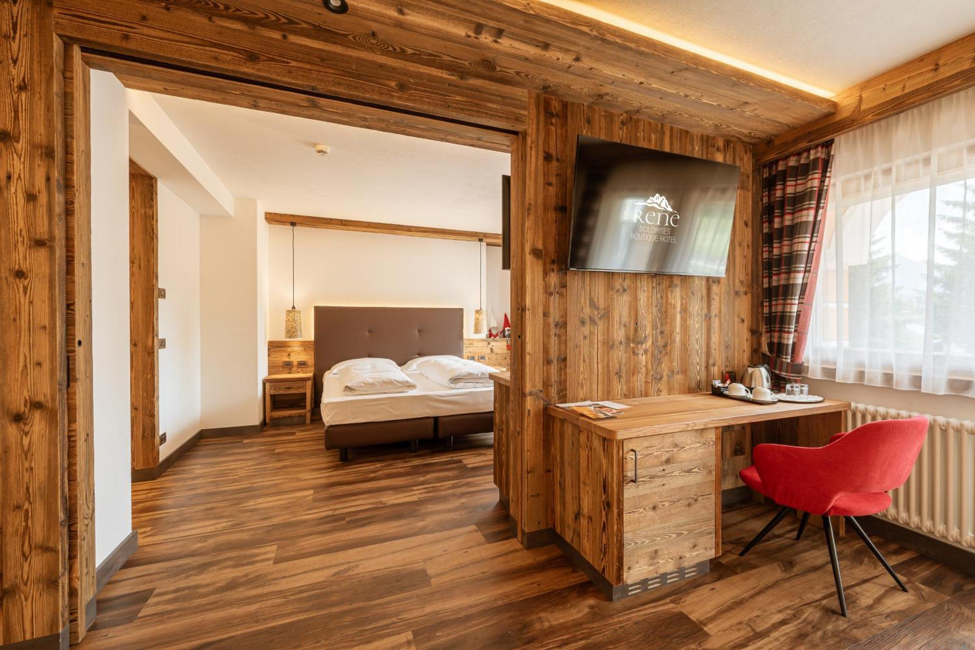 פוצה די פאסה Rene Dolomites Boutique Hotel מראה חיצוני תמונה
