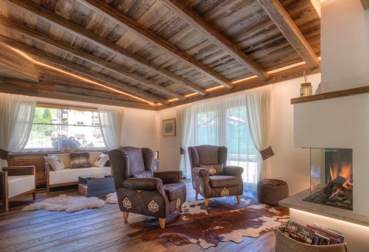 פוצה די פאסה Rene Dolomites Boutique Hotel מראה חיצוני תמונה